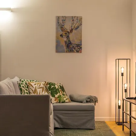 Sunshine @ Rosie Design Appartement