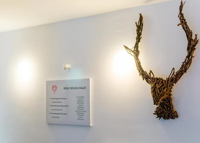 Apartment Sunshine @ Rosie Design *